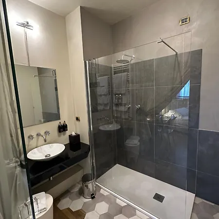 Graziella Patio 4*