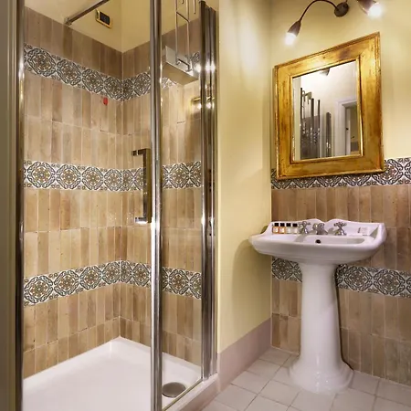 Graziella Patio Hotel