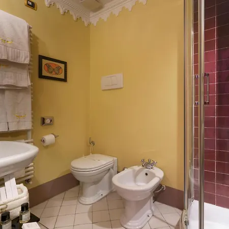 Отель Graziella Patio 4*