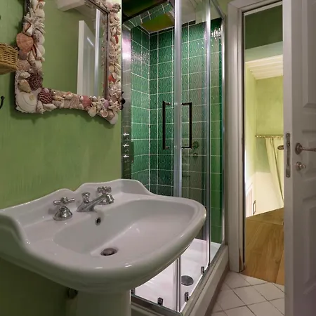 Graziella Patio 4*