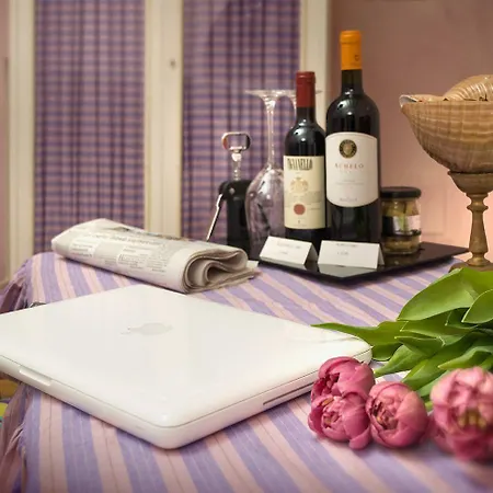 Graziella Patio فندق أريتسو