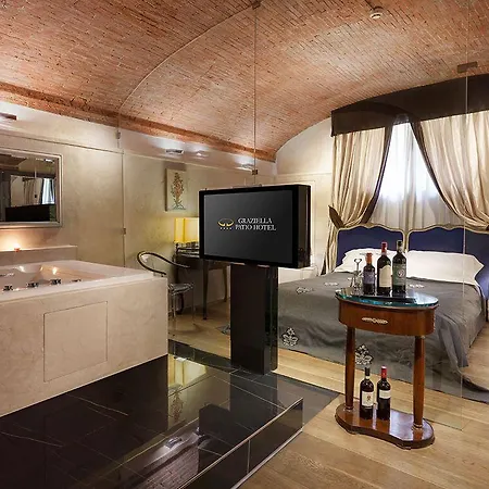فندق Graziella Patio أريتسو