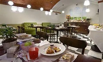 Отель Graziella Patio Ареццо