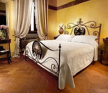 Graziella Patio 4* Ареццо