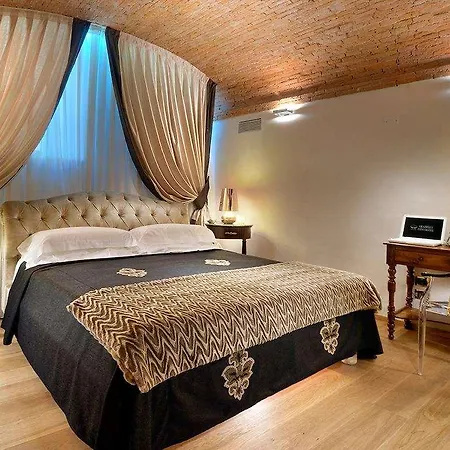 Hotel Graziella Patio Arezzo