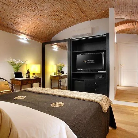 Graziella Patio 4* Ареццо